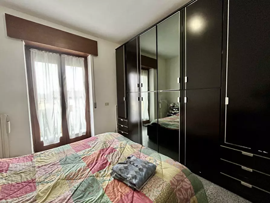 Immagine 5 di Appartamento in vendita  in via sei novembre a Sant'ambrogio Di Valpolicella