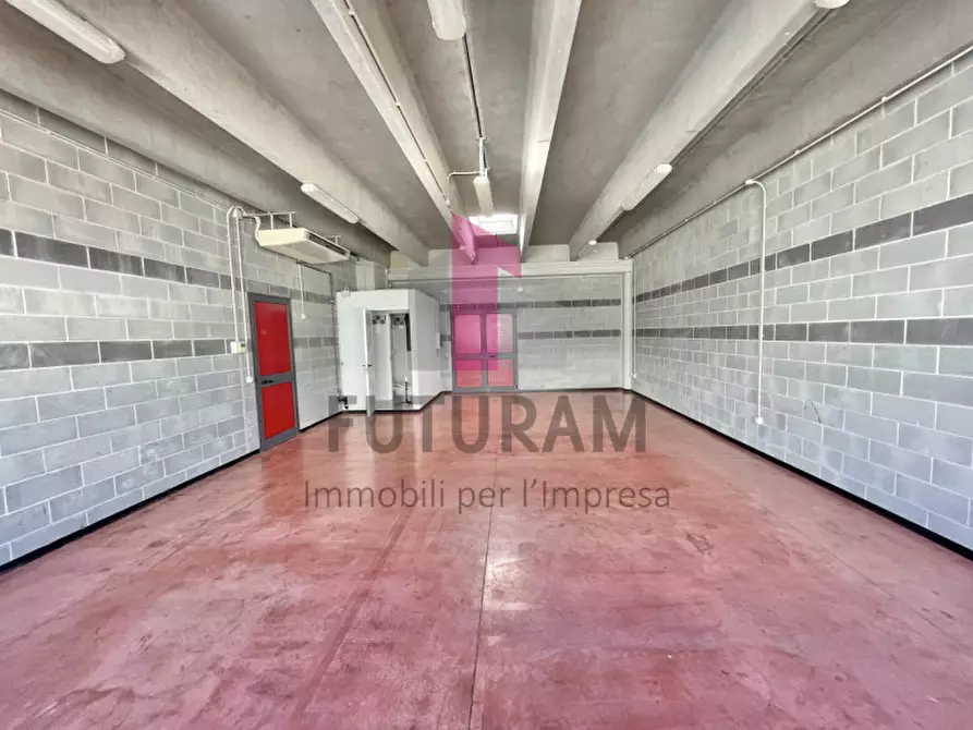 Immagine 7 di Laboratorio in affitto  in Via degli Alpini a Camisano Vicentino