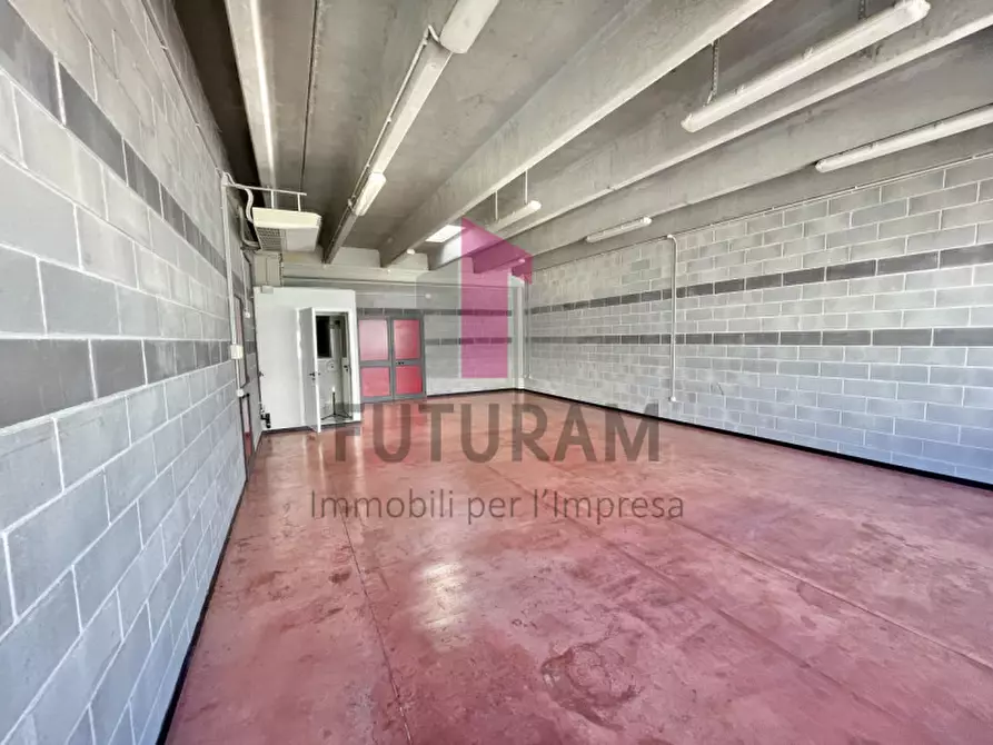 Immagine 8 di Laboratorio in affitto  in Via degli Alpini a Camisano Vicentino