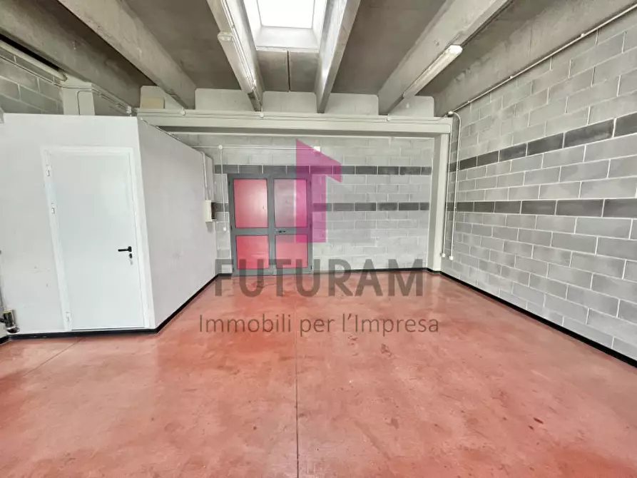 Immagine 11 di Laboratorio in affitto  in Via degli Alpini a Camisano Vicentino