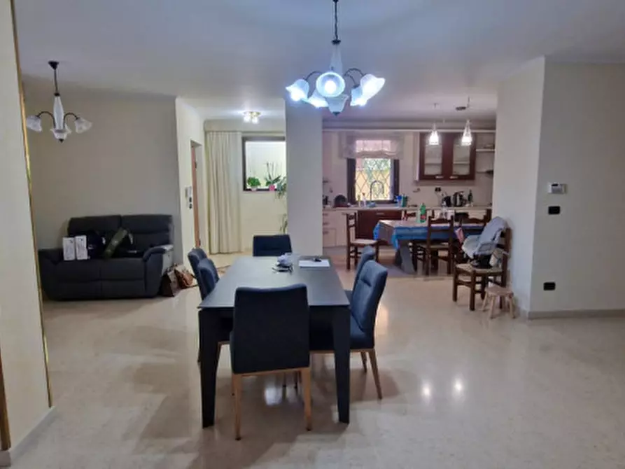 Immagine 3 di Villa in vendita  in fine via vestina a Montesilvano
