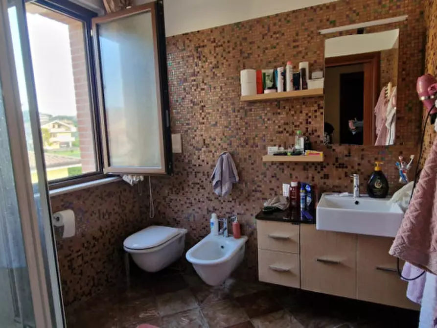 Immagine 36 di Villa in vendita  in fine via vestina a Montesilvano