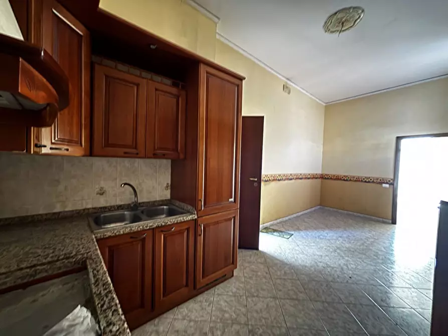 Immagine 1 di Appartamento in vendita  in VIA XX SETTEMBRE N°53 a Torre Del Greco