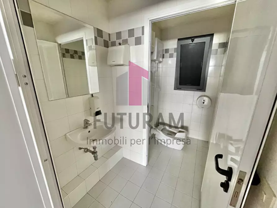 Immagine 30 di Laboratorio in affitto  in Via degli Alpini a Camisano Vicentino