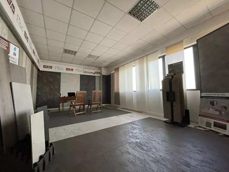 Immagine 4 di Capannone industriale in affitto  in Via Pitagora a Rubano