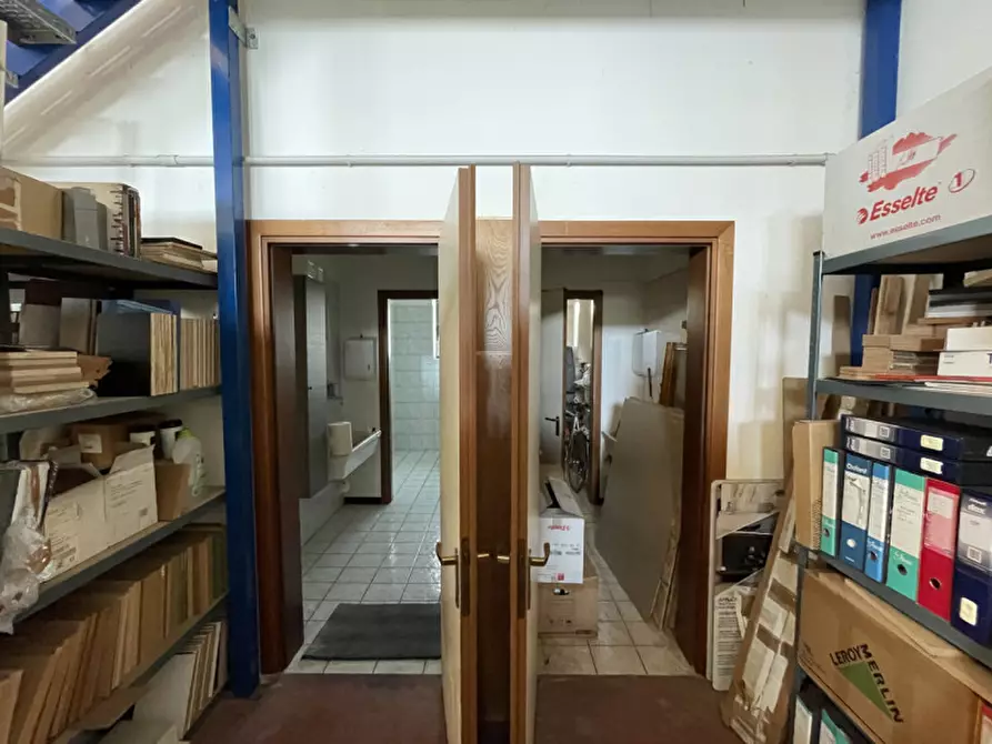Immagine 6 di Capannone industriale in affitto  in Via Pitagora a Rubano