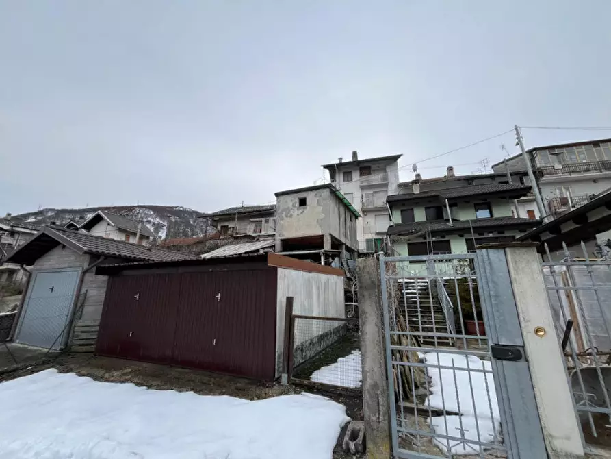 Immagine 3 di Casa indipendente in vendita  in Via Sereine a Alpette