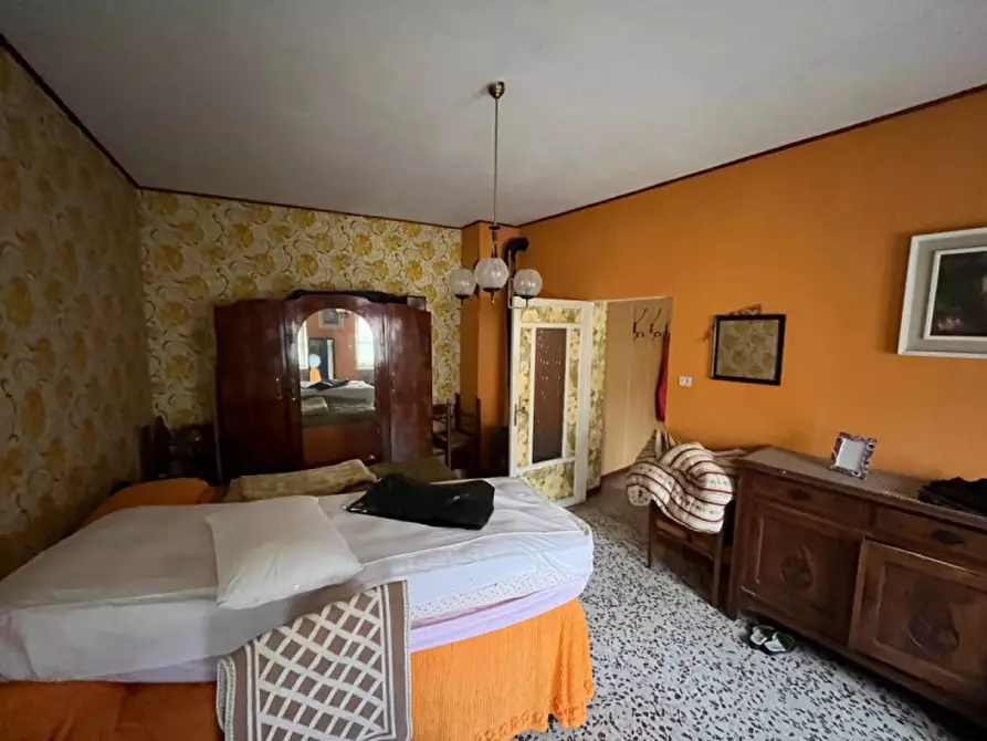 Immagine 12 di Casa indipendente in vendita  in Via Sereine a Alpette