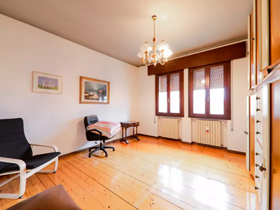 Immagine 9 di Casa bifamiliare in vendita  in Via Altura a Ospedaletto Euganeo