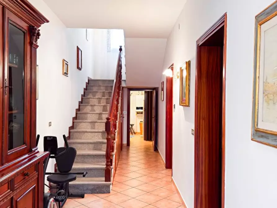 Immagine 16 di Casa bifamiliare in vendita  in Via Altura a Ospedaletto Euganeo