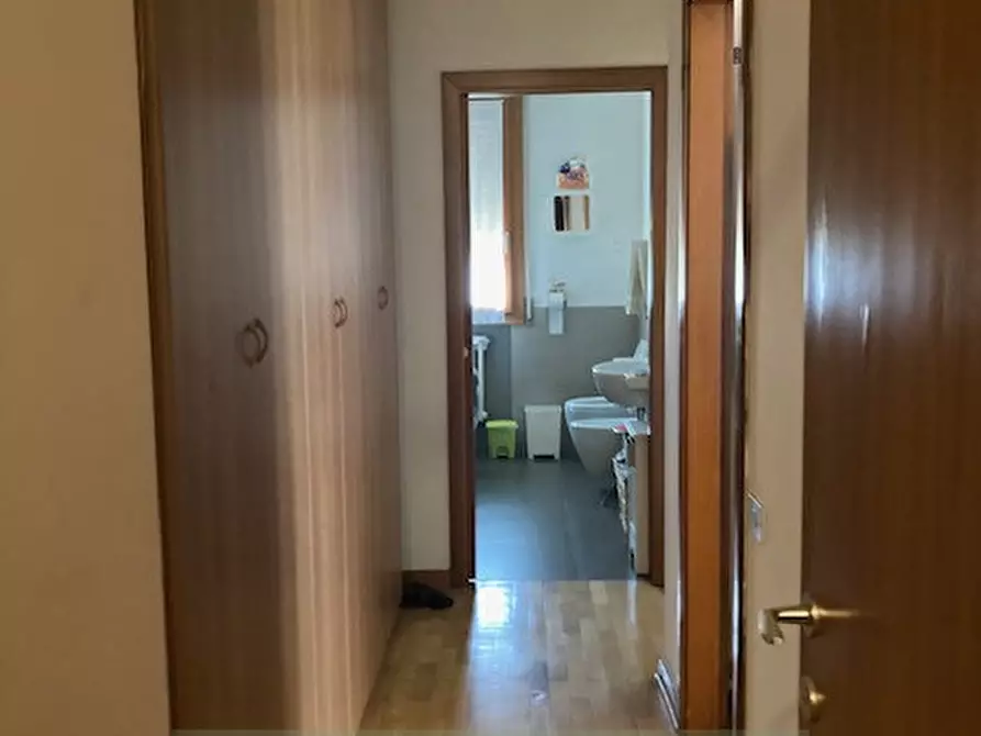 Immagine 11 di Appartamento in affitto  a Padova