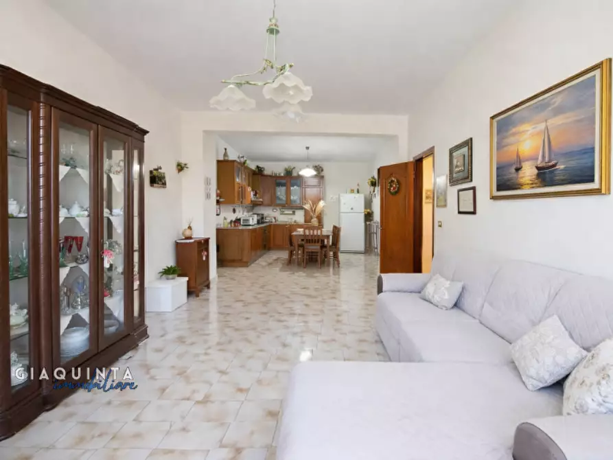 Immagine 2 di Appartamento in vendita  in Via Sicilia n. 53 a Palagonia