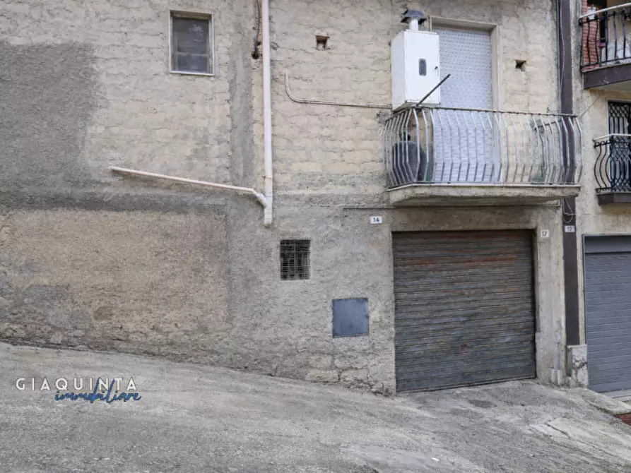 Immagine 11 di Appartamento in vendita  in Via Sicilia n. 53 a Palagonia