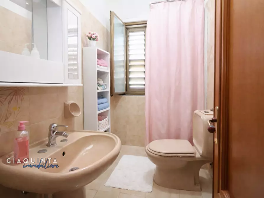 Immagine 18 di Appartamento in vendita  in Via Sicilia n. 53 a Palagonia