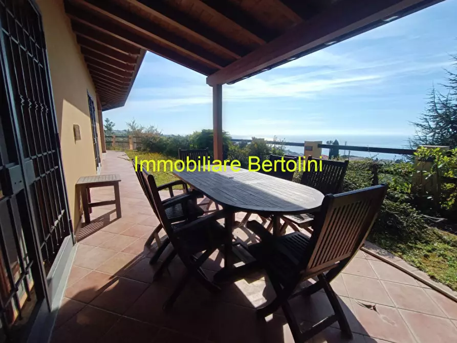Immagine 2 di Villa in affitto  in STRADA SOLARO a San Remo