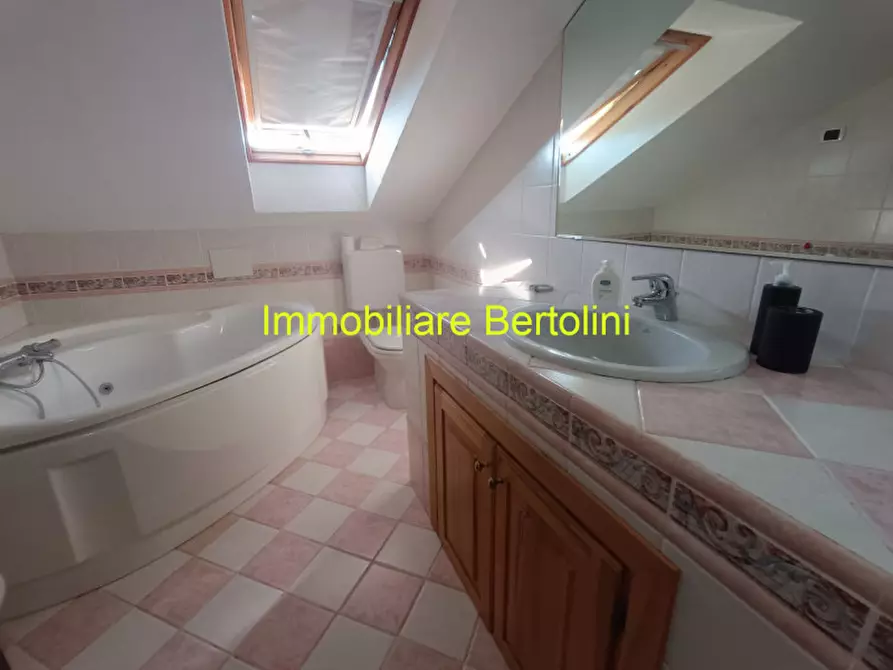 Immagine 23 di Villa in affitto  in STRADA SOLARO a San Remo