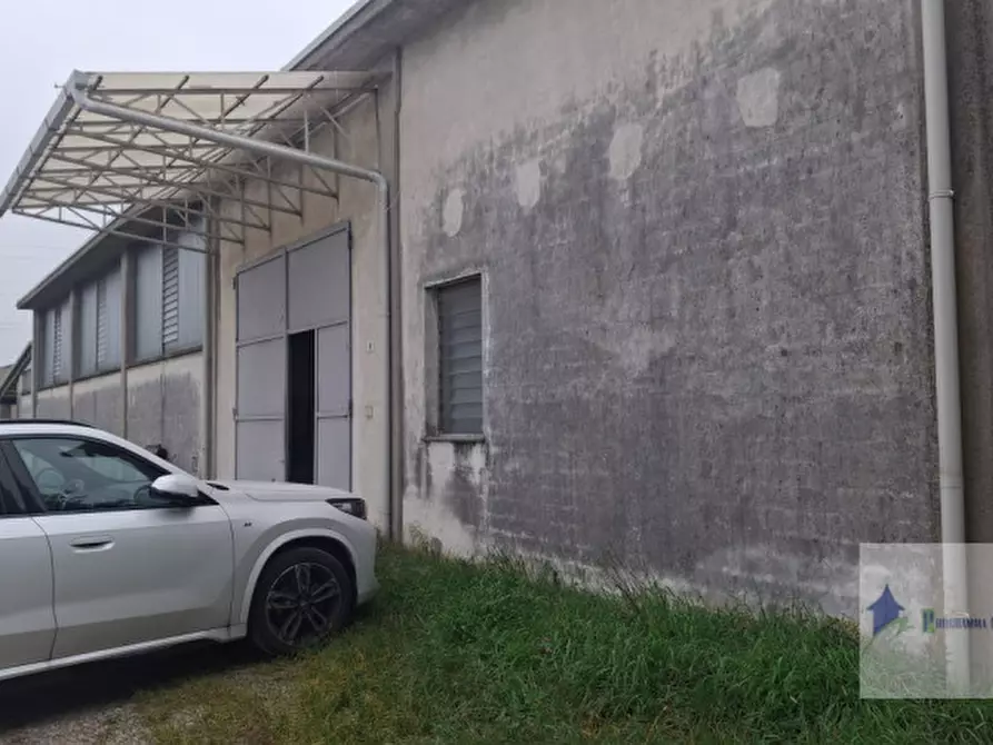 Immagine 12 di Capannone industriale in vendita  in Via Brescia 9 a Robecchetto Con Induno