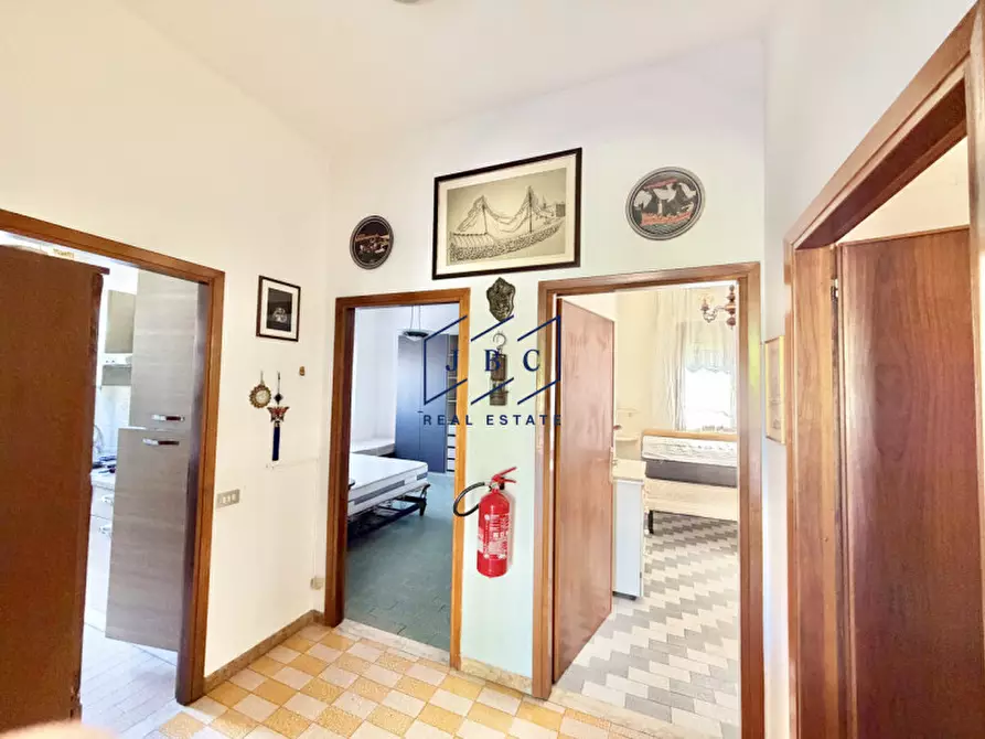 Immagine 9 di Casa indipendente in vendita  in Via Vincenzo Monti a Jesolo