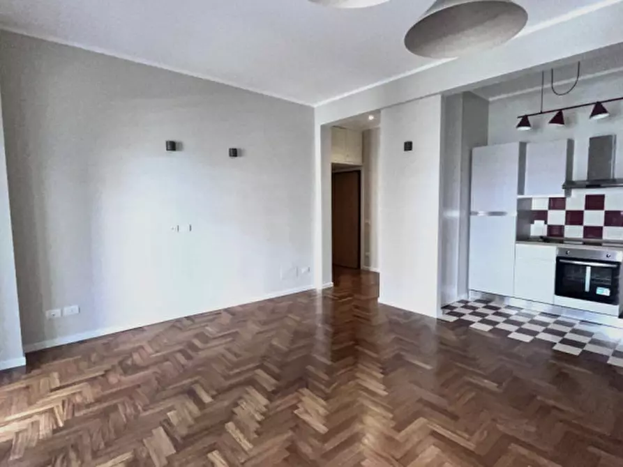 Immagine 4 di Appartamento in affitto  in Via Francesco Borgatti a Roma