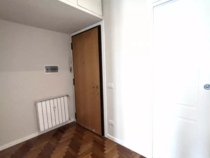 Immagine 8 di Appartamento in affitto  in Via Francesco Borgatti a Roma
