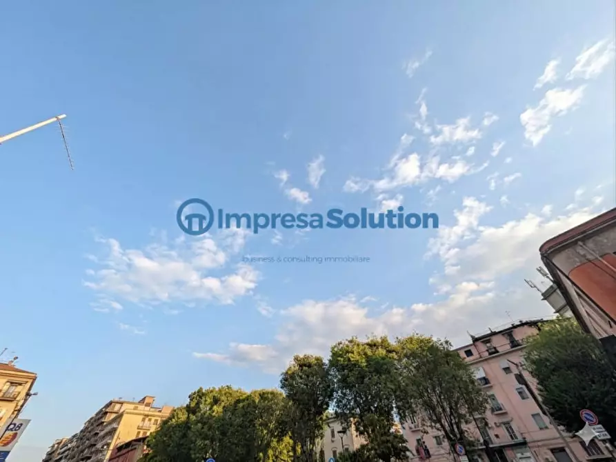 Immagine 11 di Negozio in vendita  in Via Arenaccia a Napoli