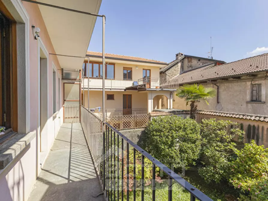 Immagine 9 di Villetta a schiera in vendita  in via c.cavour 17 a Ameno