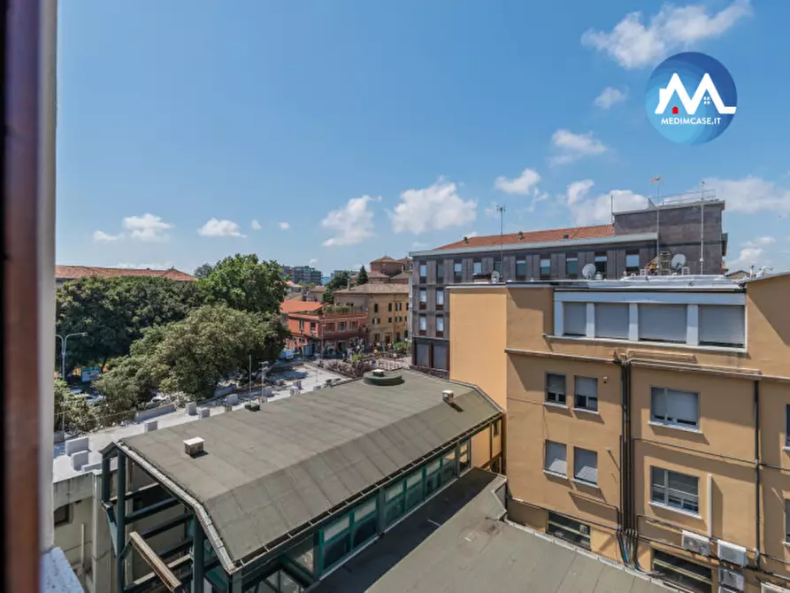 Immagine 17 di Appartamento in vendita  in Viale della Repubblica a Pesaro