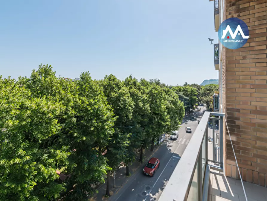Immagine 19 di Appartamento in vendita  in Viale della Repubblica a Pesaro