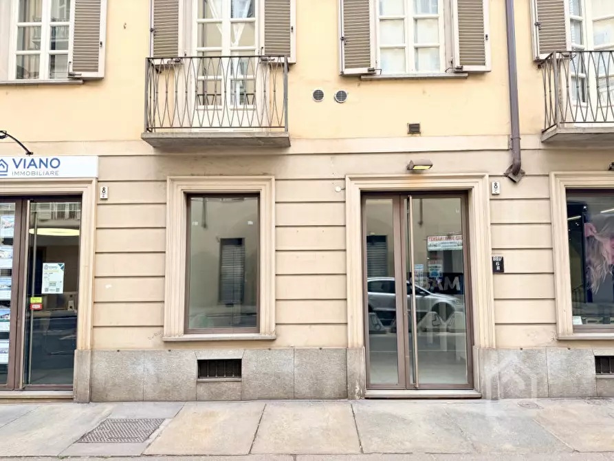 Immagine 4 di Negozio in affitto  in Via Eusebio Bava 8 a Torino