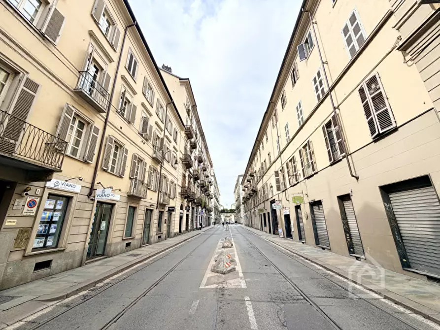 Immagine 21 di Negozio in affitto  in Via Eusebio Bava 8 a Torino