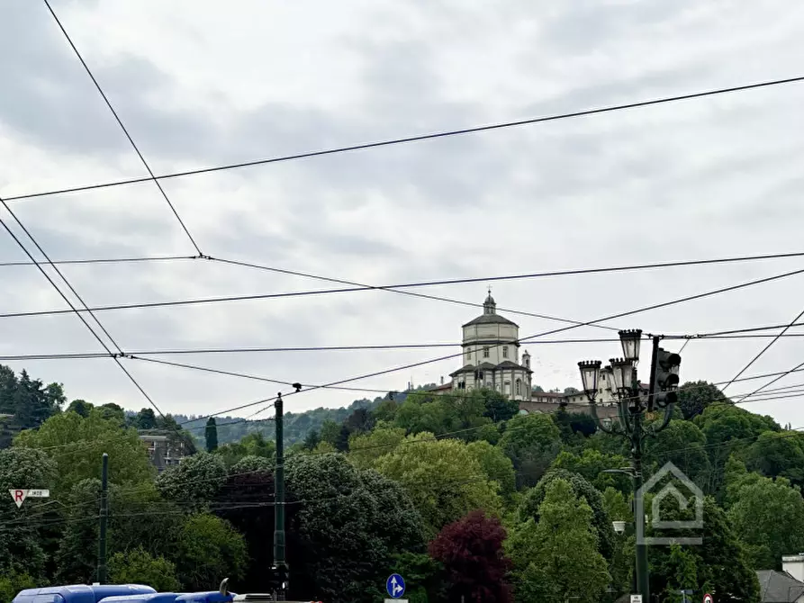 Immagine 29 di Negozio in affitto  in Via Eusebio Bava 8 a Torino