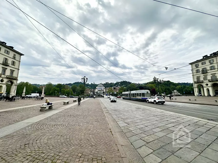 Immagine 31 di Negozio in affitto  in Via Eusebio Bava 8 a Torino