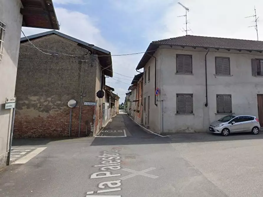 Immagine 2 di Casa indipendente in vendita  in Via Palestro, 17, 13010 Caresana VC, Italia a Caresana