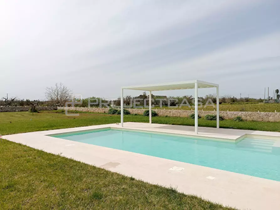 Immagine 6 di Villa in vendita  in strada vicinale Melpignano a Castrignano De' Greci