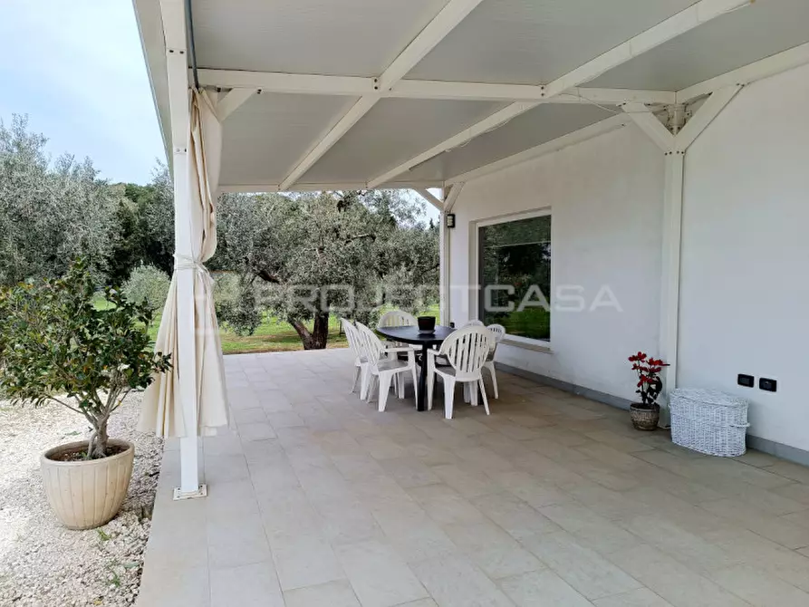 Immagine 8 di Villa in vendita  in strada vicinale Melpignano a Castrignano De' Greci