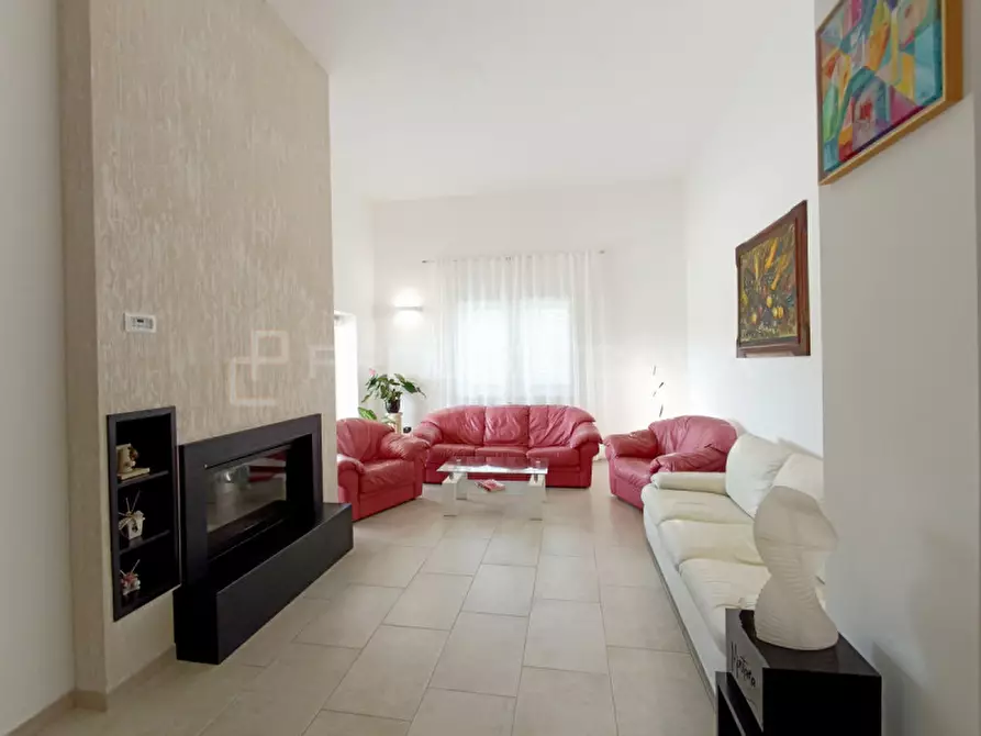 Immagine 12 di Villa in vendita  in strada vicinale Melpignano a Castrignano De' Greci