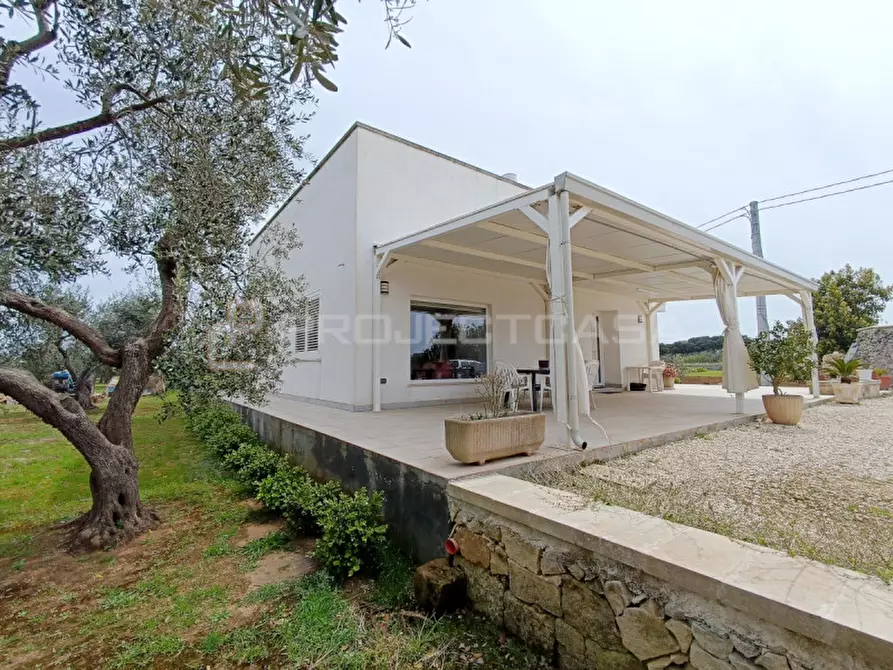 Immagine 35 di Villa in vendita  in strada vicinale Melpignano a Castrignano De' Greci