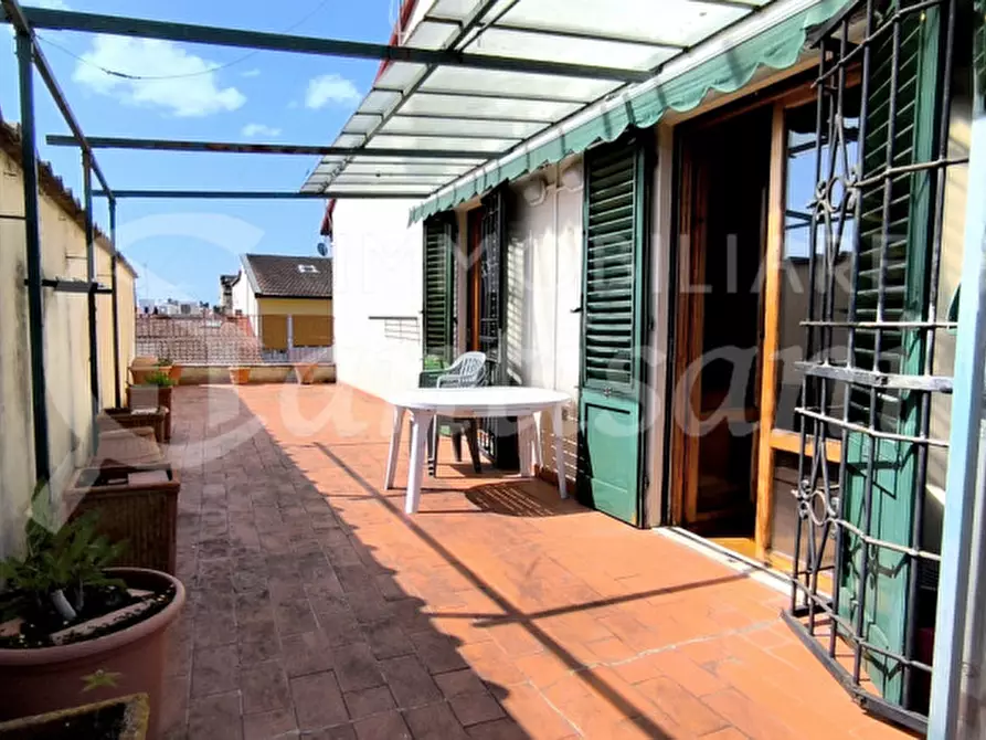 Immagine 2 di Appartamento in vendita  in Via Francesco Caracciolo a Firenze