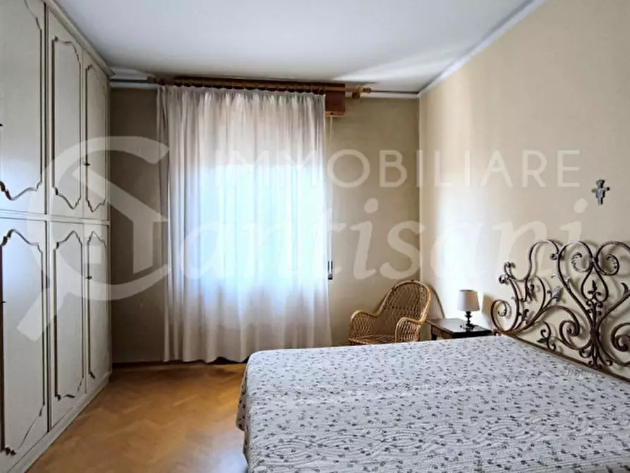 Immagine 8 di Appartamento in vendita  in Via Francesco Caracciolo a Firenze