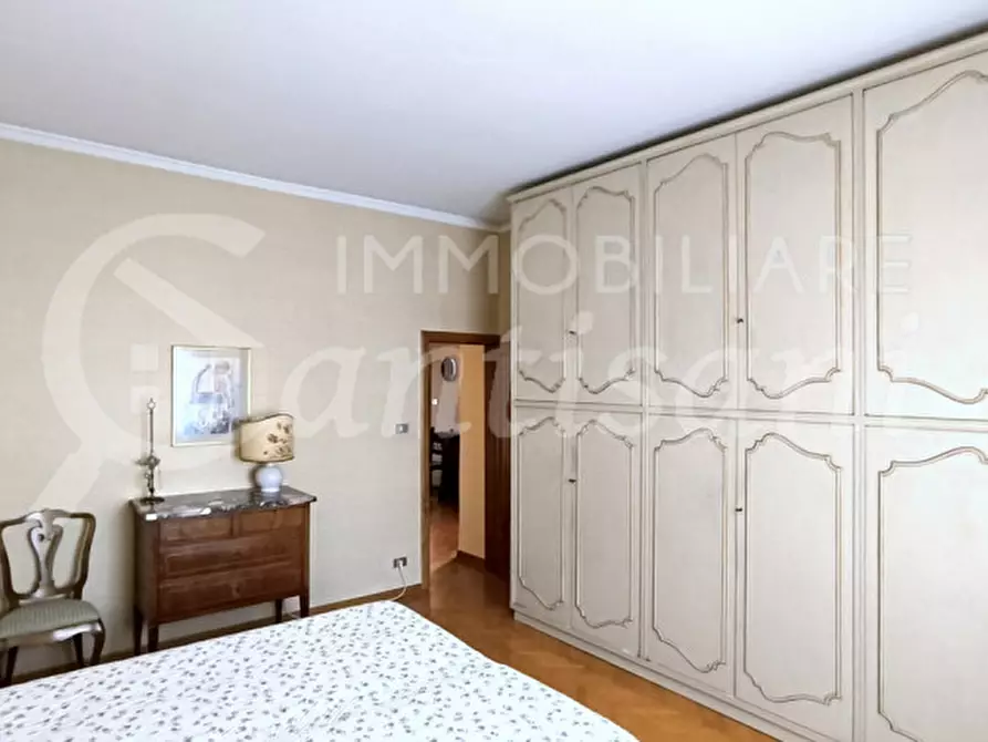 Immagine 9 di Appartamento in vendita  in Via Francesco Caracciolo a Firenze