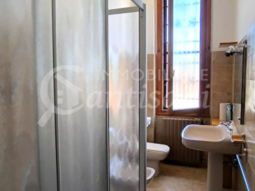 Immagine 12 di Appartamento in vendita  in Via Francesco Caracciolo a Firenze