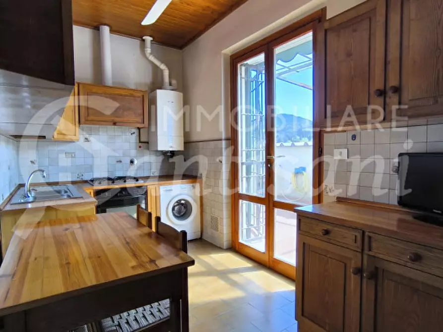 Immagine 16 di Appartamento in vendita  in Via Francesco Caracciolo a Firenze