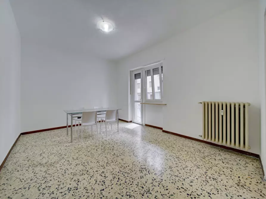 Immagine 3 di Appartamento in affitto  in Via Piossasco, 11 a Torino