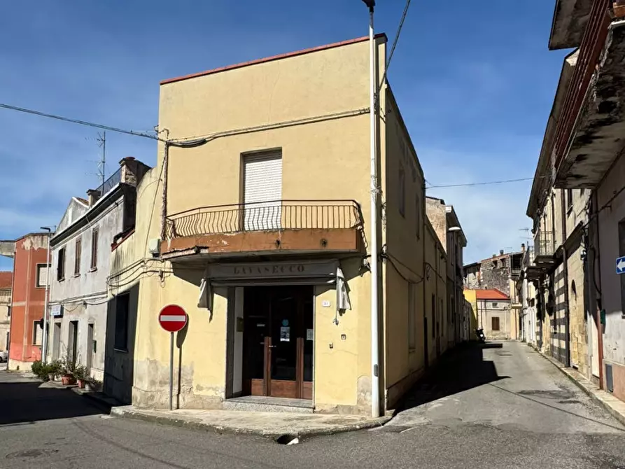 Immagine 1 di Casa indipendente in vendita  in Via Pinna Parpaglia, 21 a Pozzomaggiore