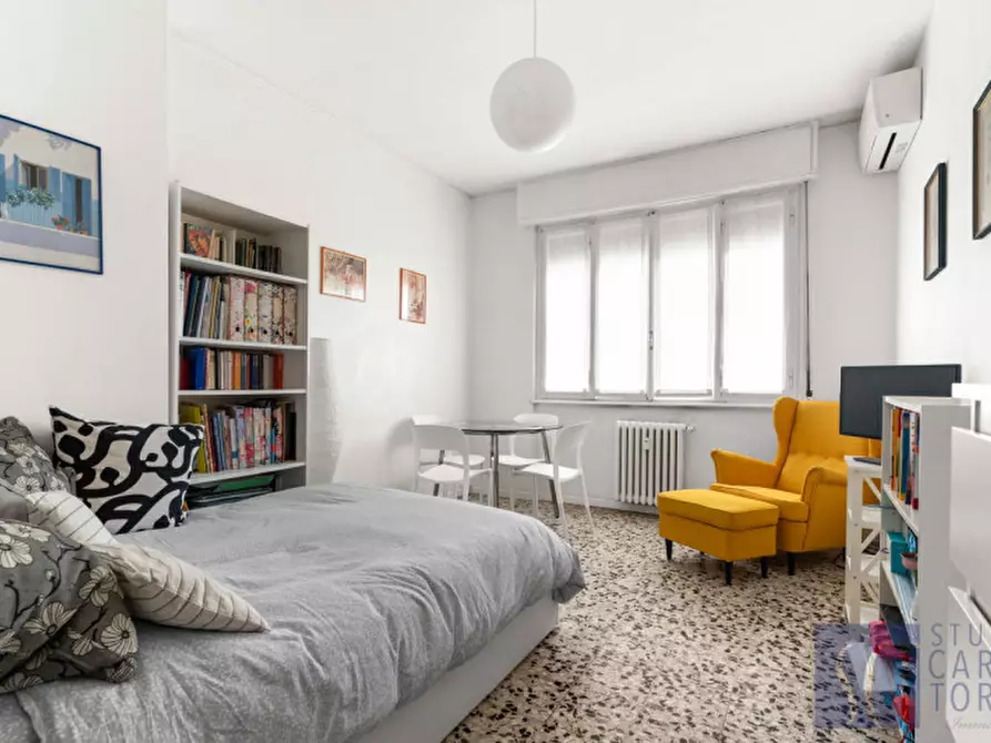 Immagine 1 di Appartamento in vendita  in via carlo torre, 45 a Milano