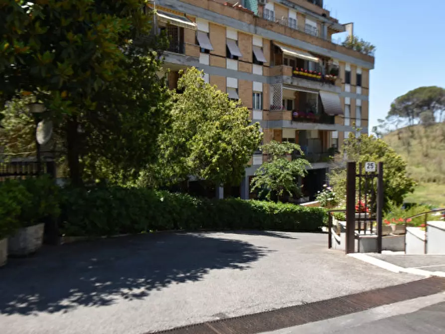 Immagine 4 di Appartamento in vendita  in Piazza Vinci a Roma