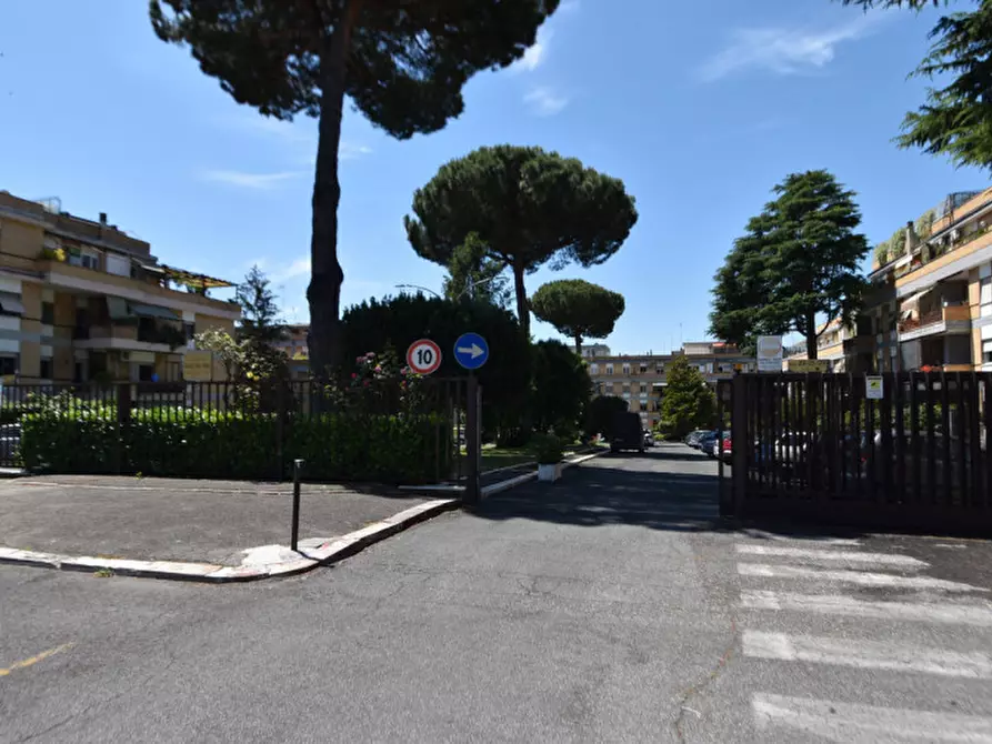 Immagine 34 di Appartamento in vendita  in Piazza Vinci a Roma