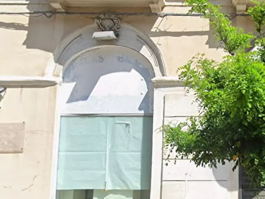 Immagine 3 di Negozio in vendita  in Via DOGALI 53 / CENTONZE 31 - 98124 Messina (ME) a Messina