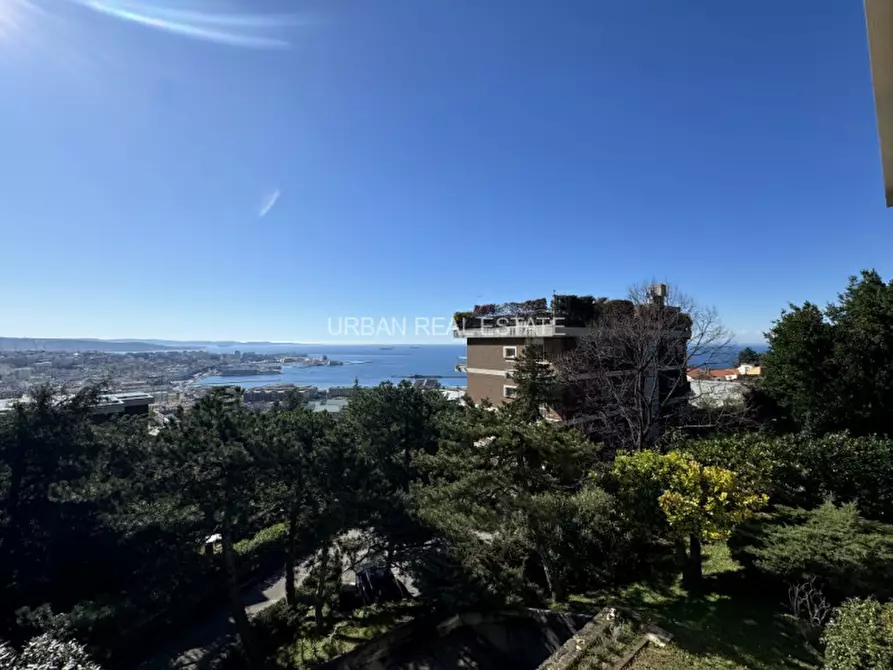 Immagine 9 di Appartamento in vendita  in Via del Panorama 42 a Trieste