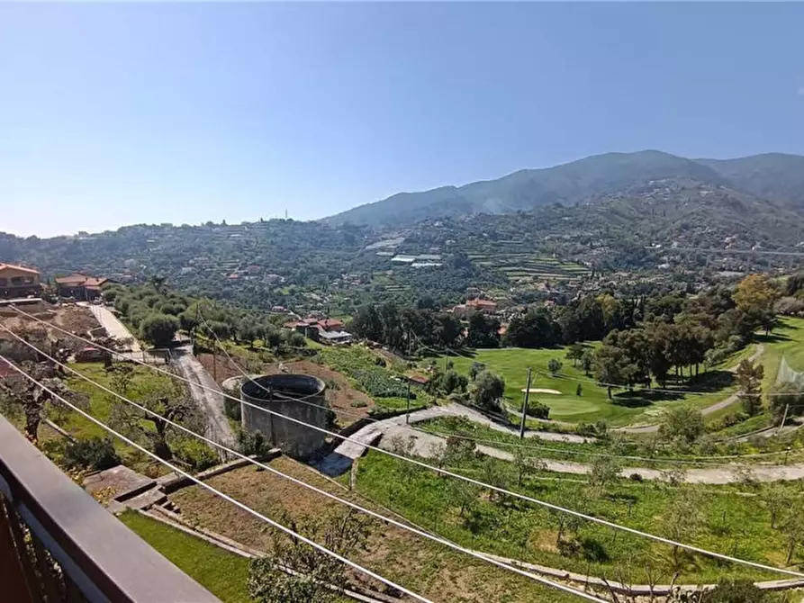 Immagine 2 di Appartamento in vendita  in Via Senatore Ernesto Marsaglia a San Remo